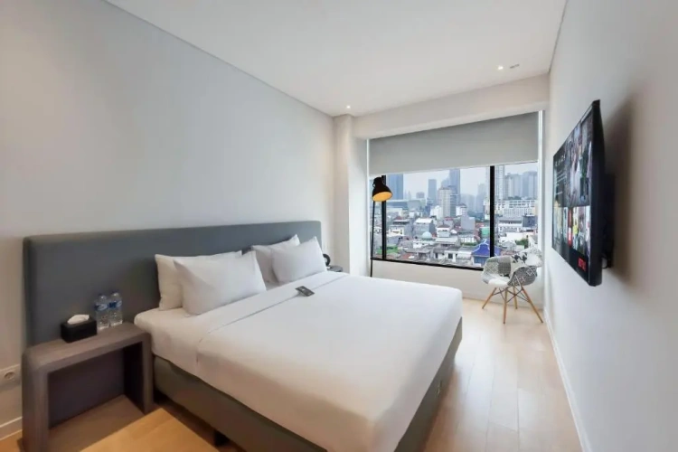 Standard room with view