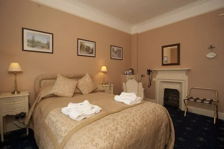 Abbington Hotel