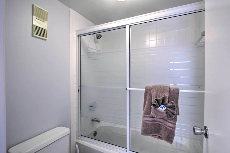 2 Bedrooms Apartment with balcony