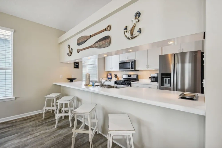 3 Bedrooms Cottage