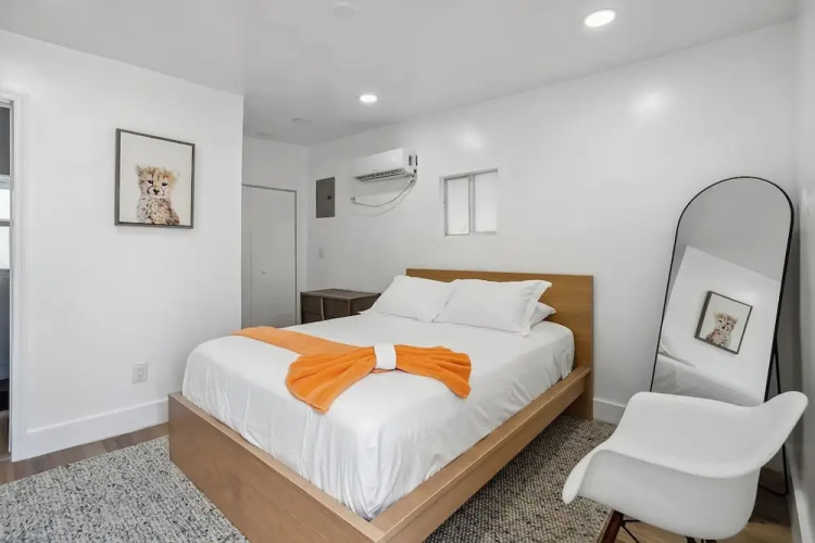 Casa Roselle 3 in Hollywood