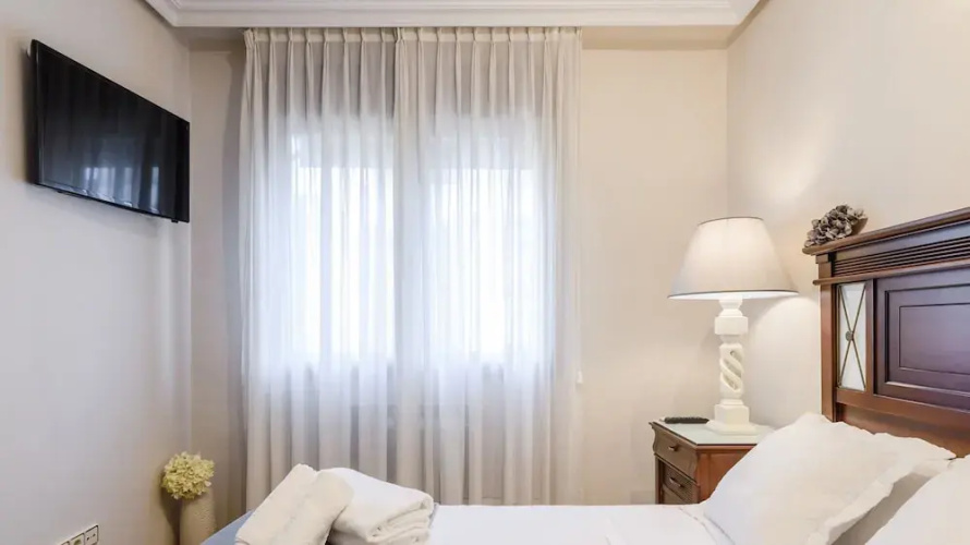 Charming Arguelles Apartment