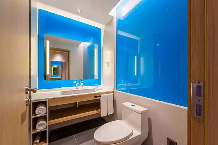 1 Bedroom Suite