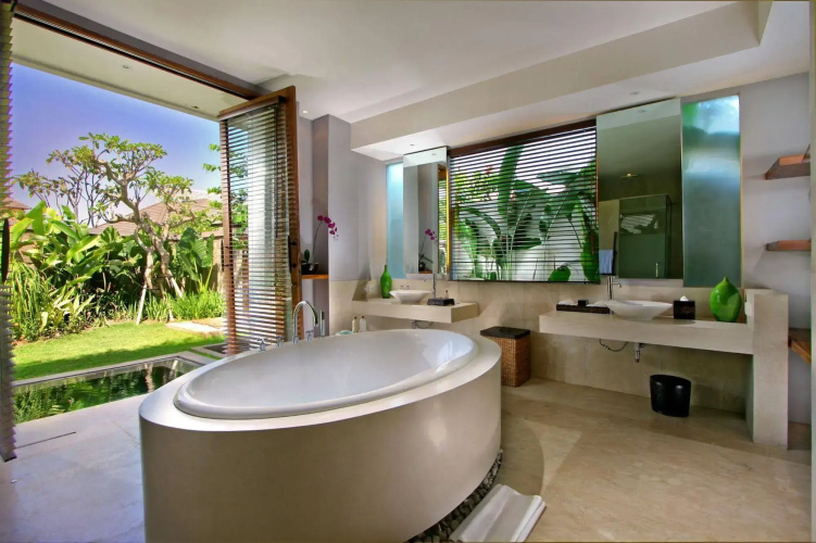 The Akasha Bali