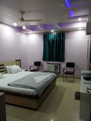 Deluxe Double room with city view