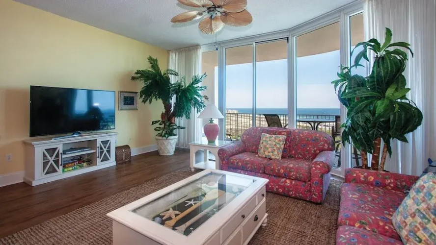 Crbph11 3 Bedroom Condo