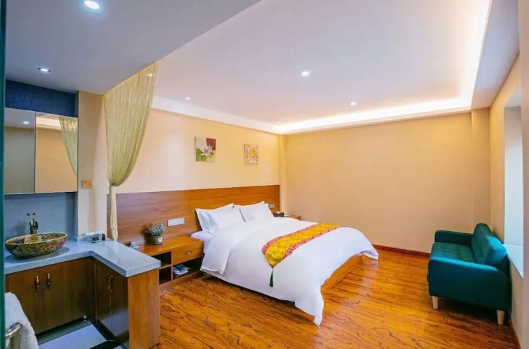 Karma Hotel