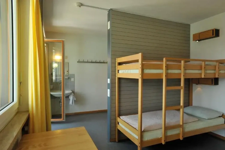 Standard Sextuple room