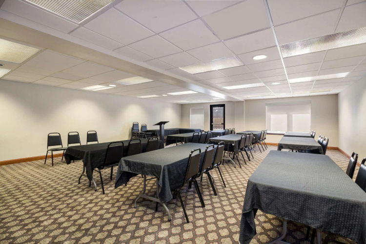 Clarion Pointe Charleston - West Ashley photo 18