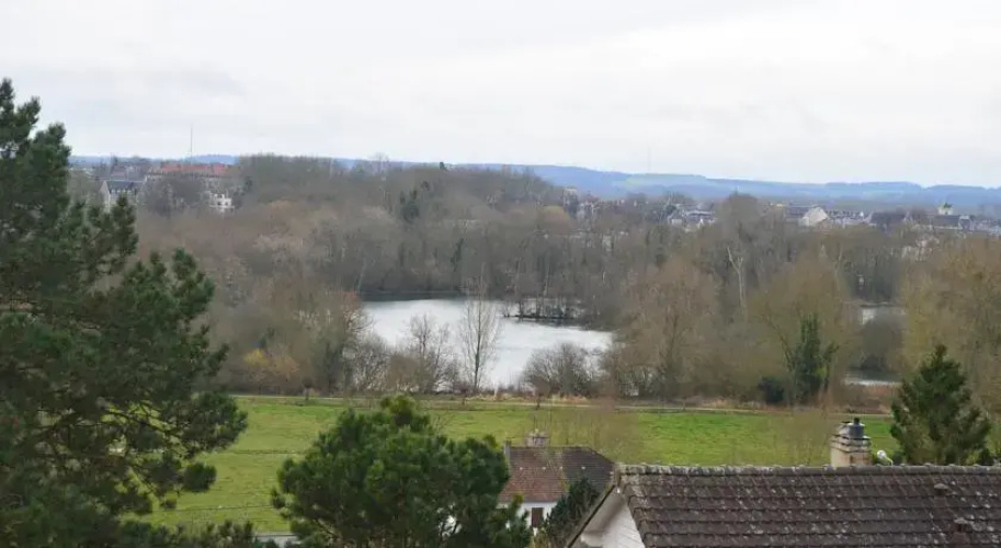 La Source Bleue