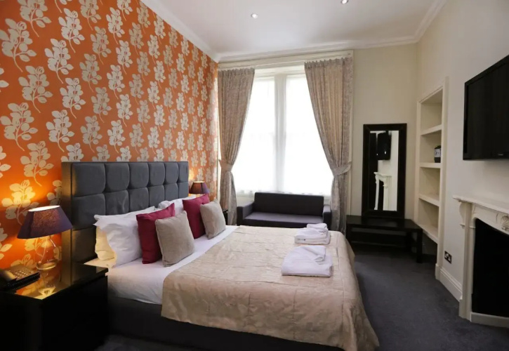 Palmerston Suites