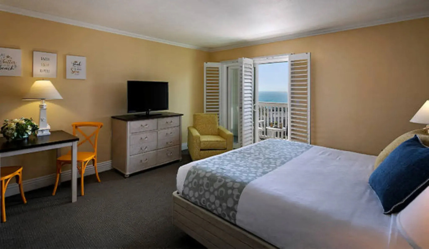 Pismo Lighthouse Suites