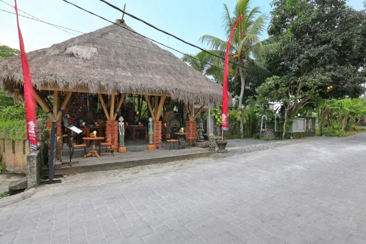 Gusde Tranquil Villa Ubud