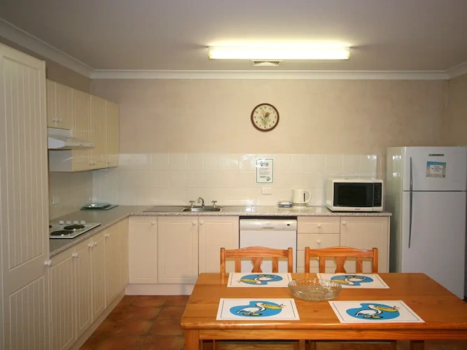 2 Bedrooms Family Apartment with lake view