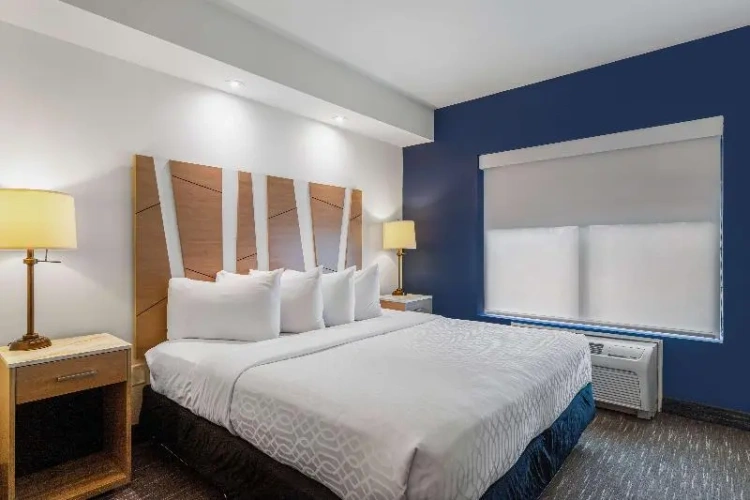 Quadruple Suite