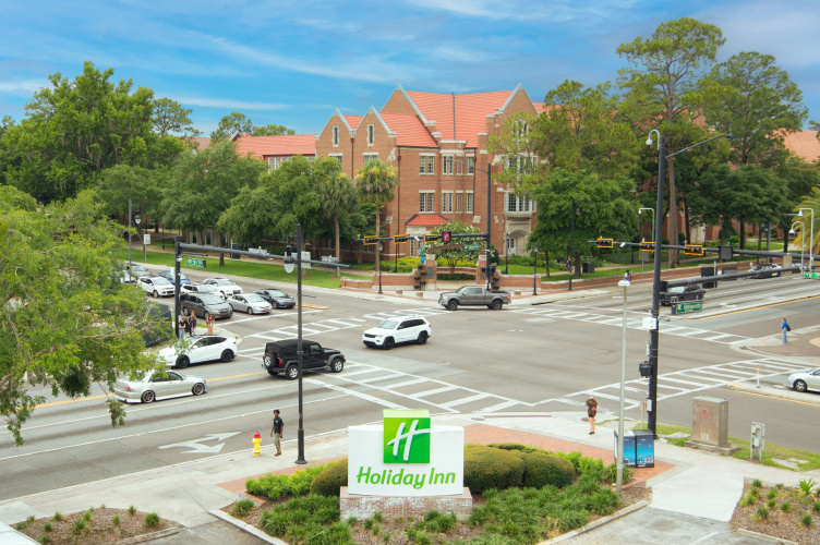 Holiday Inn Gainesville-University Ctr photo 24