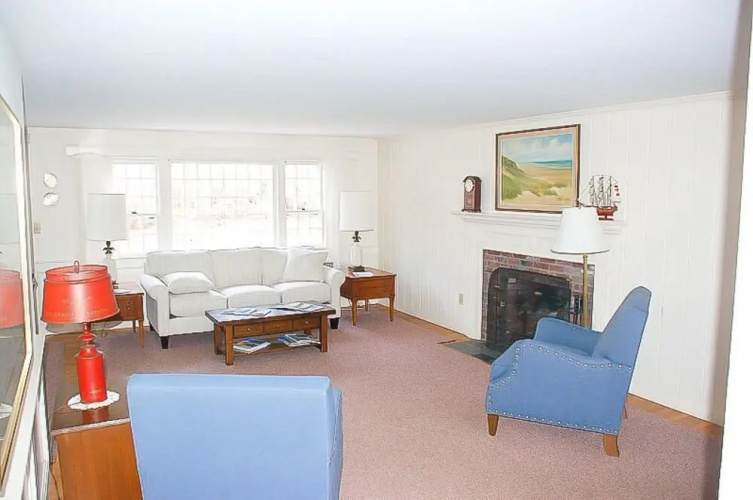 28 Capri Lane - Two Bedroom House