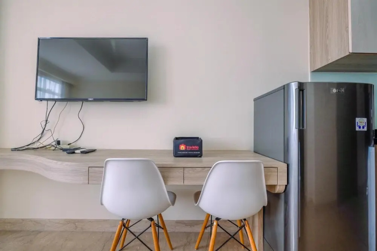 Nice and Comfort Studio at Menteng Park Apartment