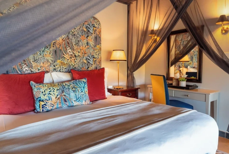 Luxury room