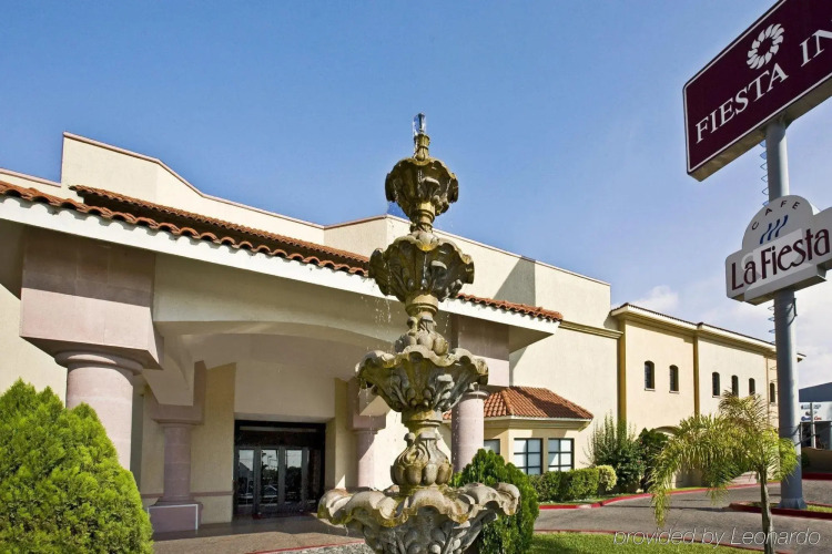 Fiesta Inn Monterrey la Fe Over view