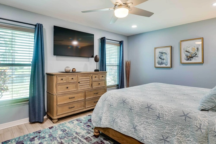 Guest rooms