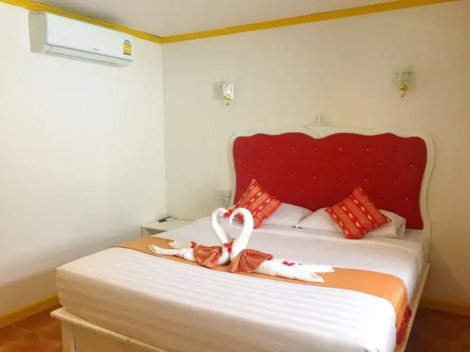 Phi Phi K House