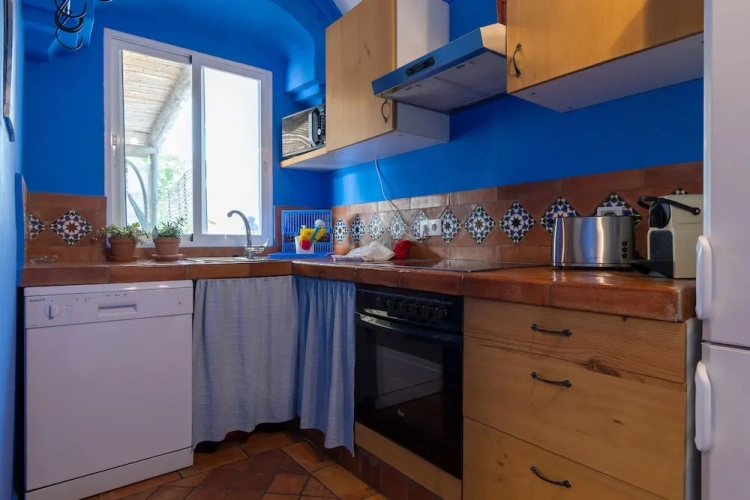 2 Bedrooms Cottage
