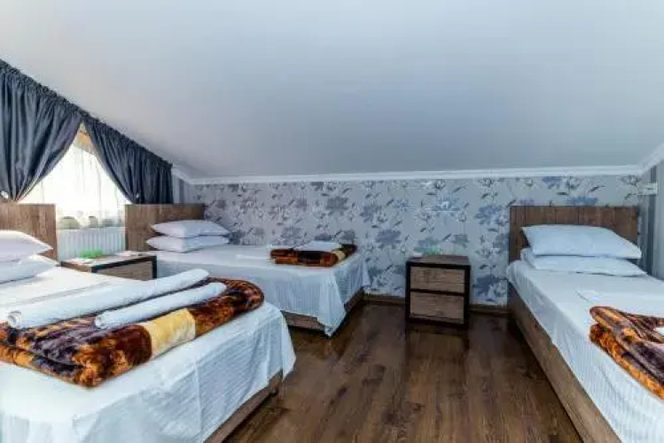 Hotel Guglux