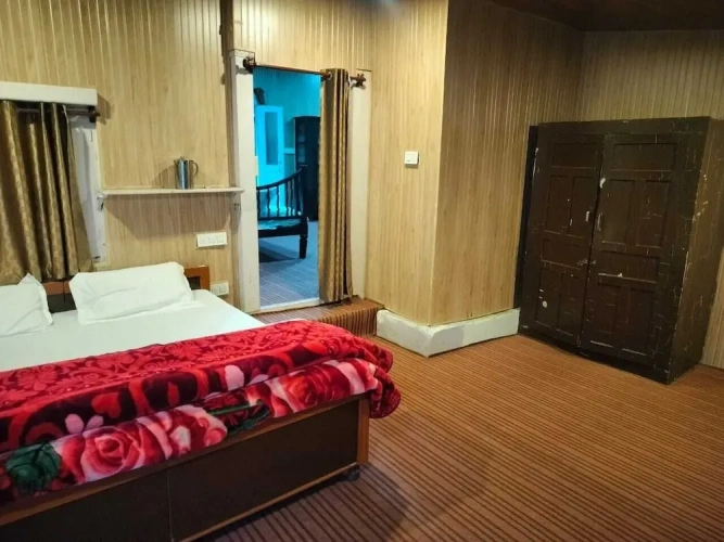 2 Bedrooms Royal Suite with mountain view