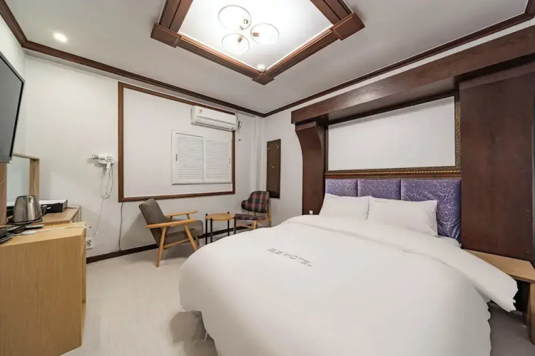 VOVO Hotel