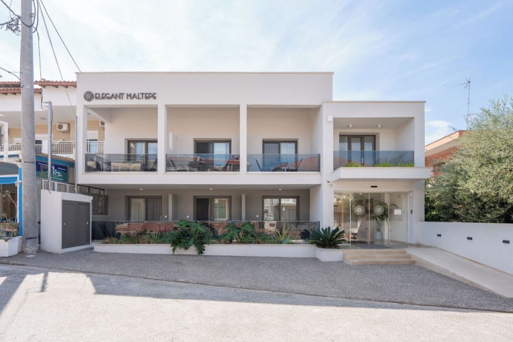 Elegant Maltepe Accommodation - Halkidiki