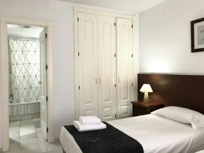 Serinamar - Los Naranjos De Marbella