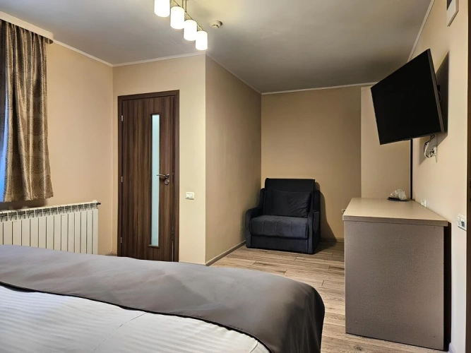 Comfort room
