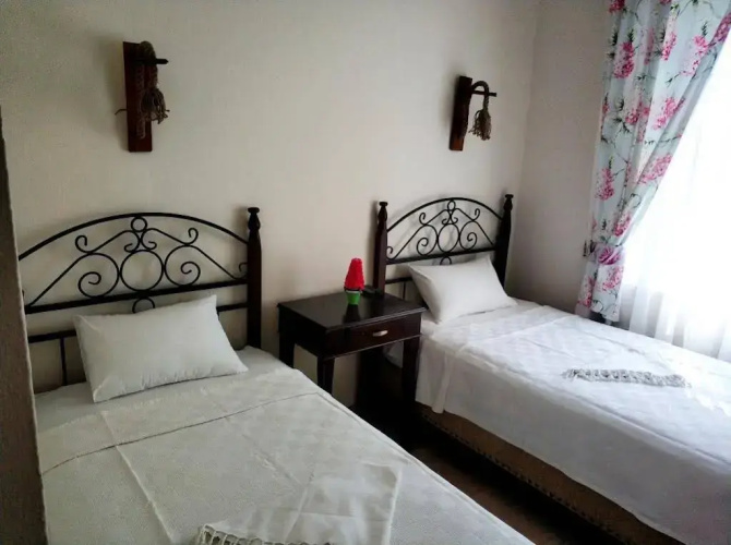 Adamarin Otel