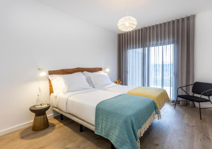 4 Bedrooms Family Apartment
