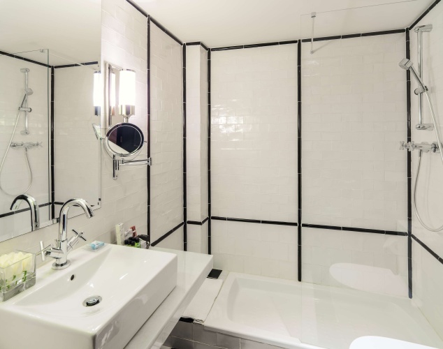 H10 Catalunya Plaza Boutique Hotel photo 12