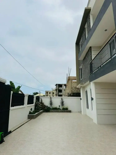 Welcome To Ninamo Suites
