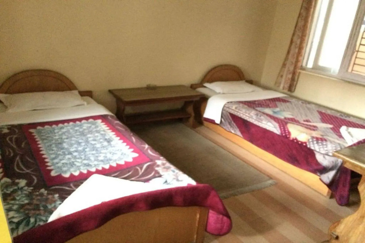 Hotel Yeti