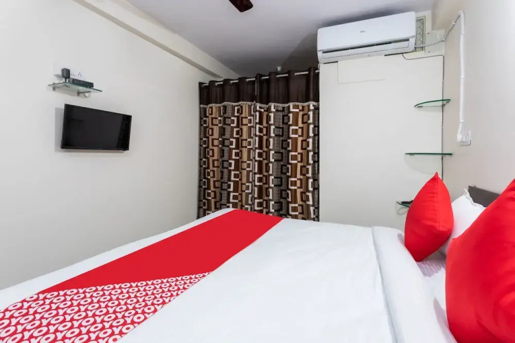 OYO 29431 Hotel Nagar