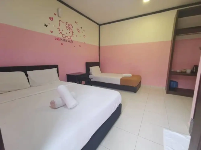 Standard Triple room