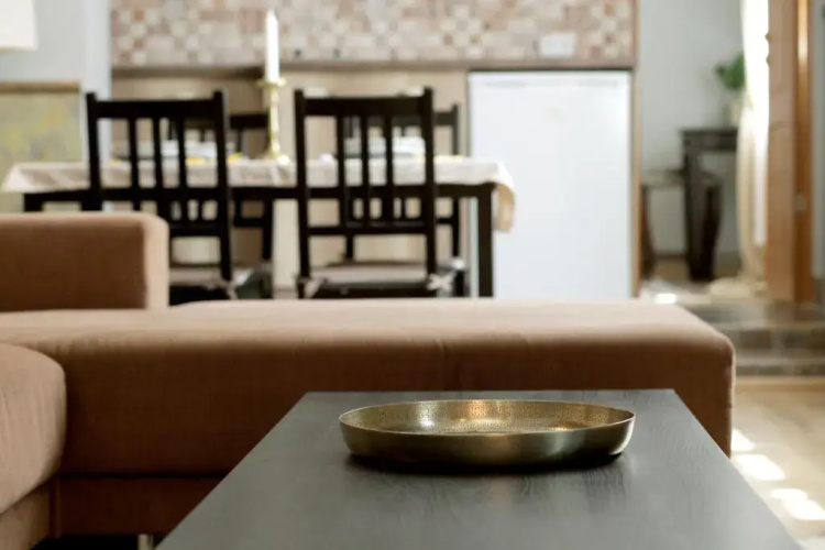 Vintage Apartment - Central 2BDR