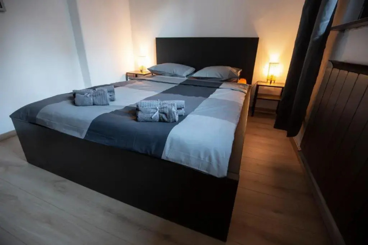 Spacious 2BR flat in the centre with the best view