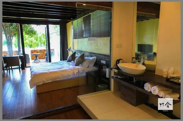 Lugu Lake Caoshe Vacation Inn