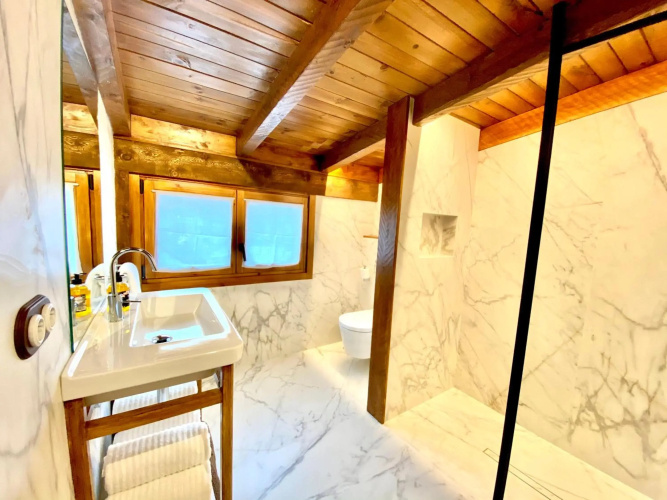 Rustic Chic de Luxe 55C