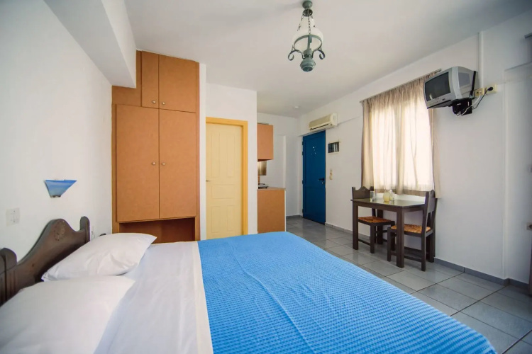 Iliana Hotel