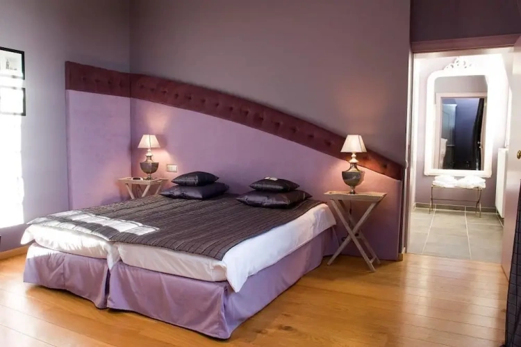 Luxury room
