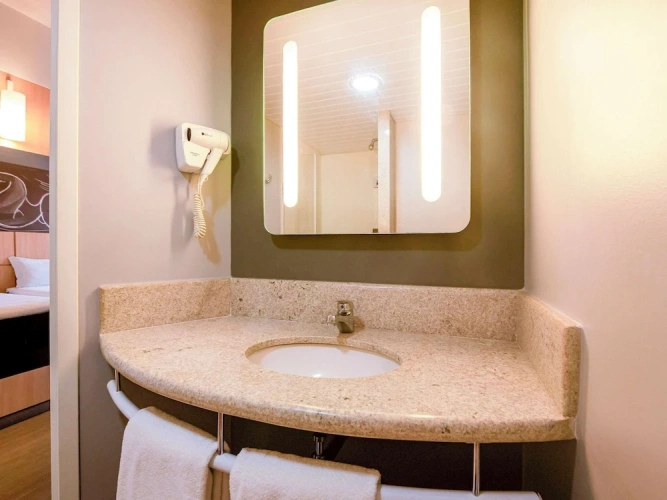 Standard Twin Apartment
