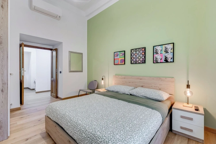 3 Bedrooms Apartment