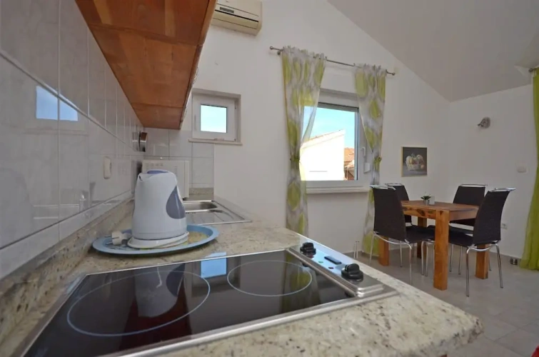 Apartment with balcony