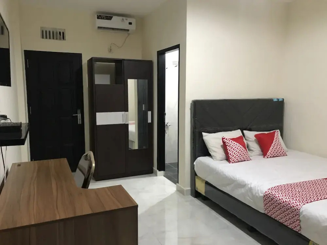 OYO 2129 Toar House Manado